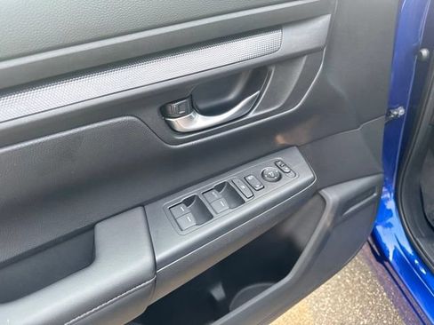 Used 2023 Honda CR-V LX image 22