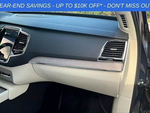Used 2025 Volvo XC90 B6 Plus w/ Protection Package Premier image 18