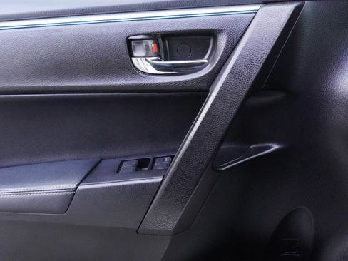 Used 2016 Toyota Corolla S w/ Driver Convenience Package image 15