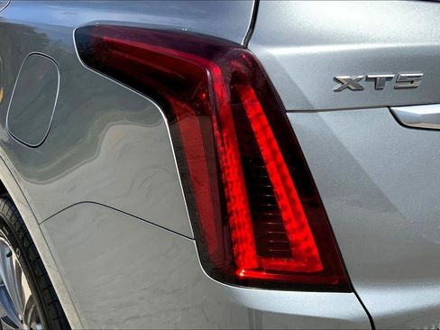 Used 2024 Cadillac XT5 Premium Luxury AWD/4WD image 28