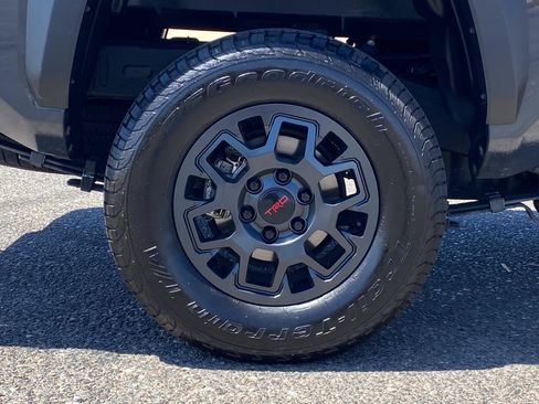 Used 2024 Toyota Tacoma PreRunner RWD image 9