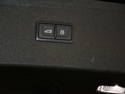 Certified 2023 Audi Q5 2.0T Premium Plus AWD/4WD image 21