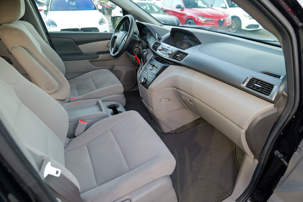 Used 2013 Honda Odyssey EX image 34