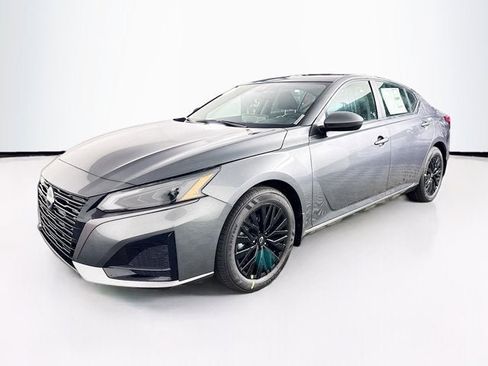 New 2026 Nissan Altima 2.5 SV w/ SV Special Edition Package FWD image 1