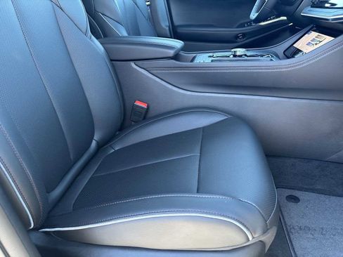 New 2025 Jeep Wagoneer S Limited image 16