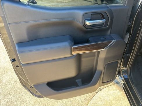 Used 2021 Chevrolet Silverado 1500 LT w/ All Star Edition Plus image 26