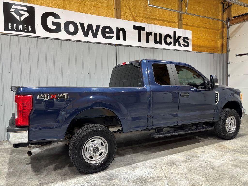 Used 2017 Ford F250 XL w/ Power Equipment Group AWD/4WD image 6