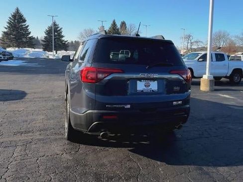 Certified 2019 GMC Acadia SLT image 7