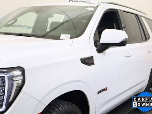 Used 2024 GMC Yukon AT4 w/ Technology Package image 12