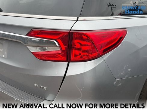 Used 2018 Honda Odyssey Elite image 11