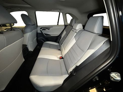New 2025 Toyota RAV4 Limited image 13