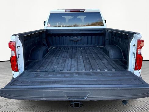 Used 2022 Chevrolet Silverado 2500 LT w/ Convenience Package image 8