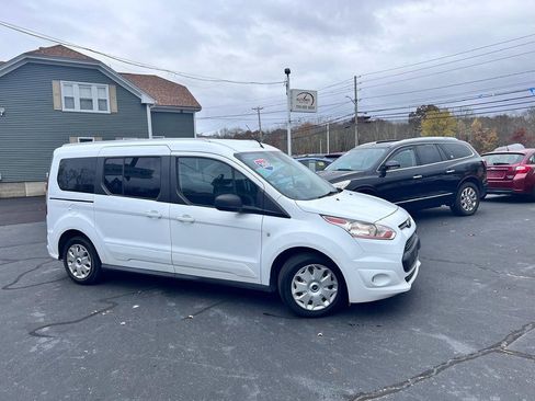 Used 2018 Ford Transit Connect XLT image 6