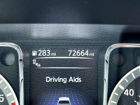 Used 2018 Nissan Titan SL w/ Texas Titan Edition AWD/4WD image 25