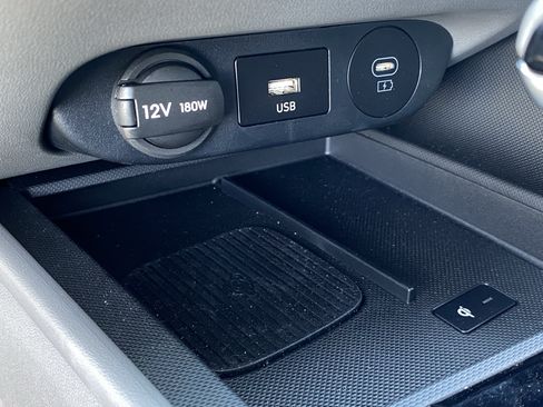 Used 2026 Hyundai Elantra Sport FWD image 25