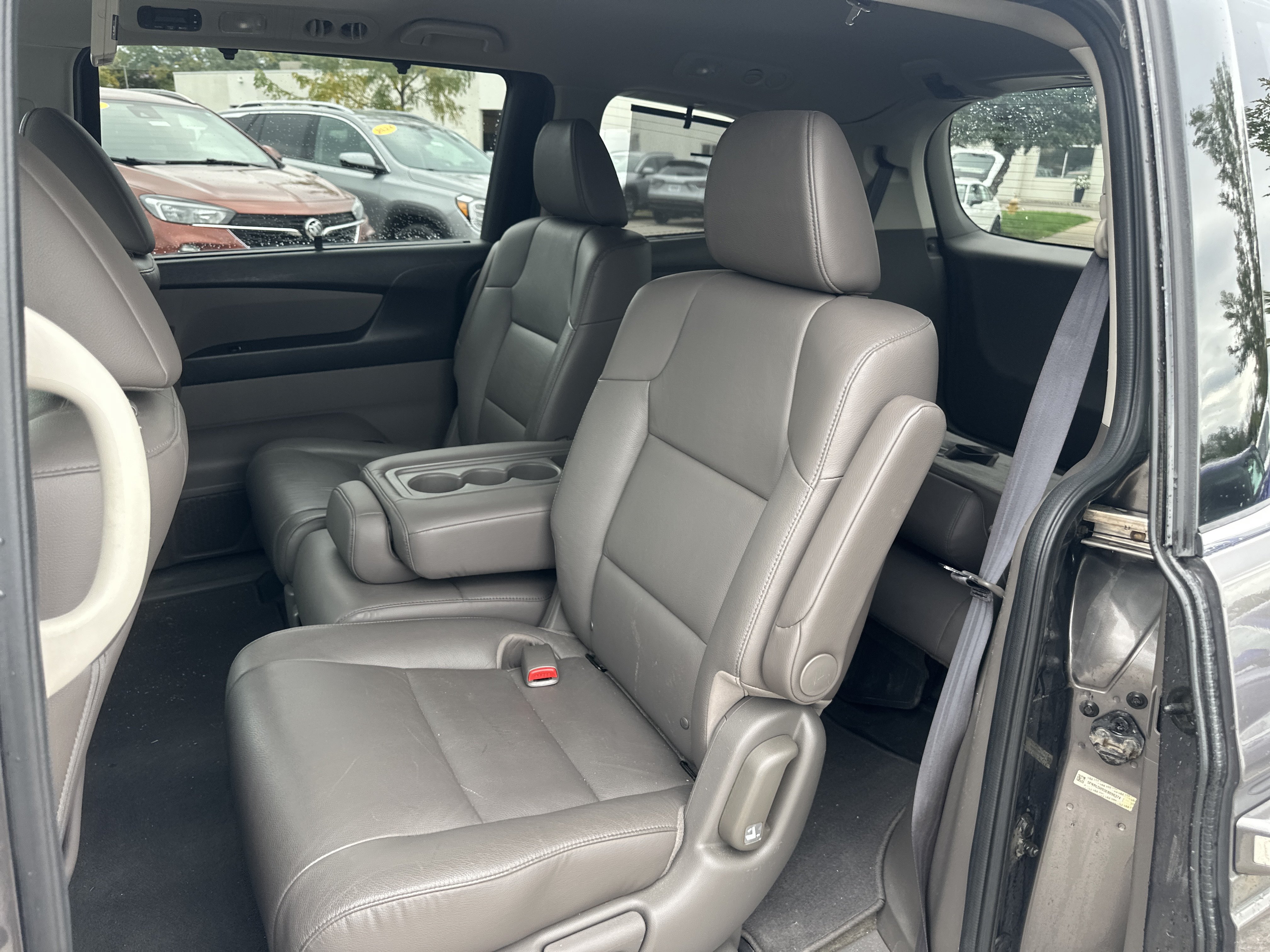 Used 2014 Honda Odyssey Touring image 15