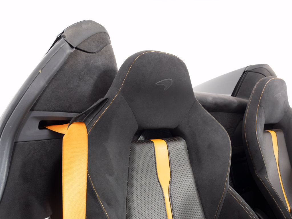 Used 2018 McLaren 570S Spider RWD image 34