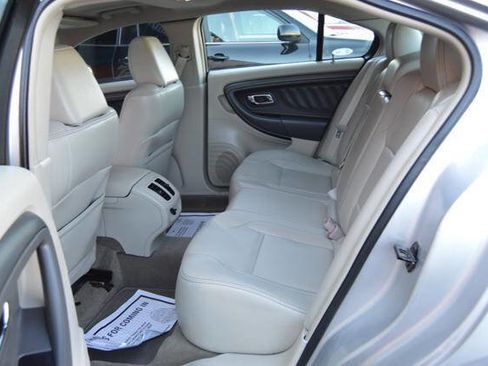 Used 2011 Ford Taurus SEL w/ 201A Rapid Spec Order Code image 38