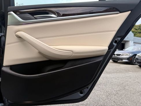 Used 2018 BMW 530i xDrive AWD/4WD image 33