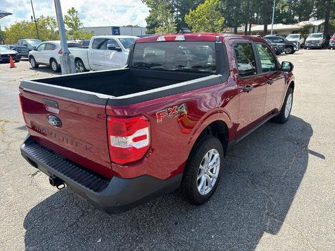 Certified 2025 Ford Maverick XLT w/ XLT Luxury Package AWD/4WD image 5
