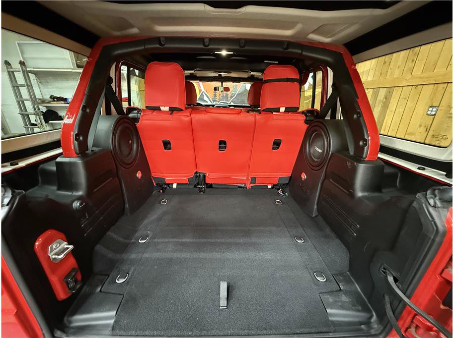Used 2018 Jeep Wrangler Unlimited Sport S AWD/4WD image 22