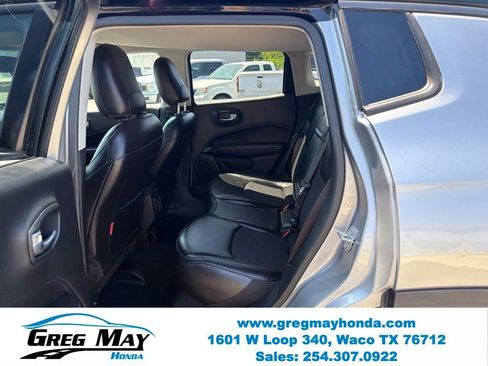Used 2020 Jeep Compass Trailhawk AWD/4WD image 24