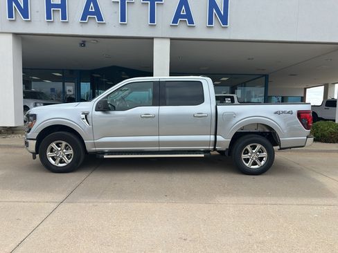 Used 2025 Ford F150 XLT w/ Equipment Group 301A Standard AWD/4WD image 4