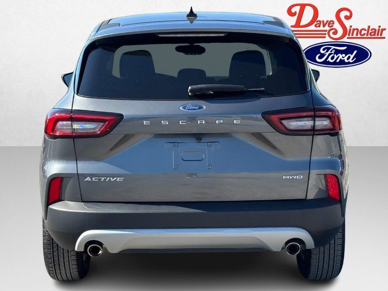 Used 2024 Ford Escape Active AWD/4WD image 8