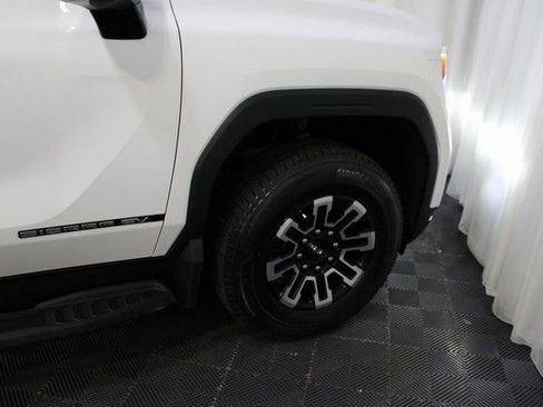 New 2026 GMC Sierra EV Elevation image 10