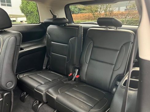 Used 2022 GMC Acadia Denali w/ Denali Ultimate Package image 12