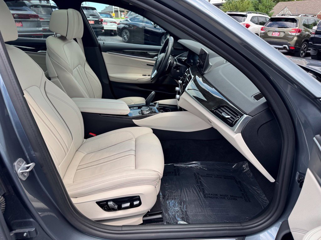 Used 2019 BMW 530i xDrive w/ Executive Package AWD/4WD image 32