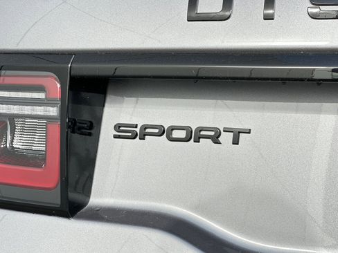 Certified 2025 Land Rover Discovery Sport Dynamic SE image 34