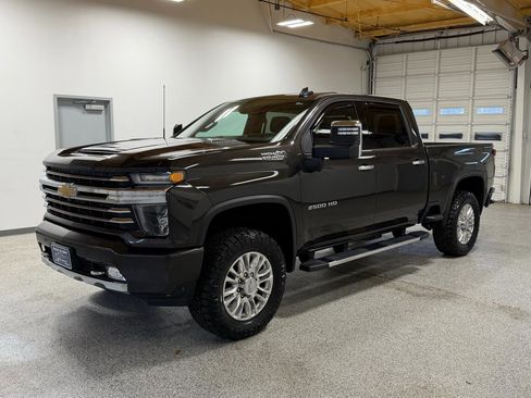 Used 2020 Chevrolet Silverado 2500 High Country AWD/4WD image 8