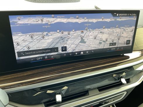 Used 2026 BMW X5 xDrive40i w/ Premium Package AWD/4WD image 18