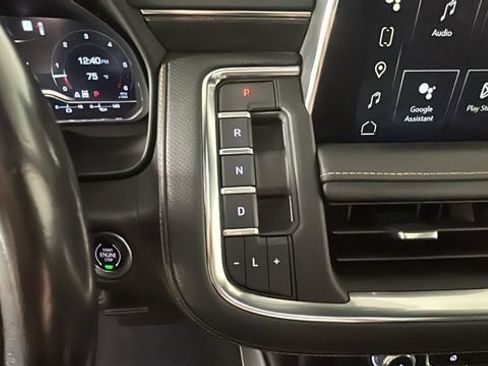 Used 2022 GMC Yukon XL AT4 AWD/4WD image 21