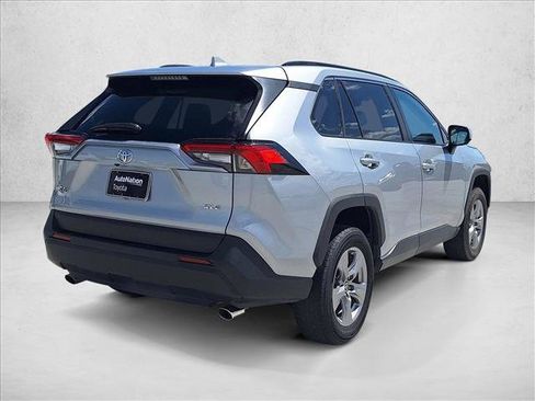 Used 2024 Toyota RAV4 XLE FWD image 5