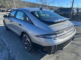 New 2025 Hyundai Ioniq 6 SEL video 3