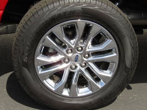 Used 2025 Ford F150 XLT w/ Equipment Group 302A MID AWD/4WD image 11