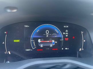 Used 2025 Toyota Camry SE w/ Convenience Package FWD video 1