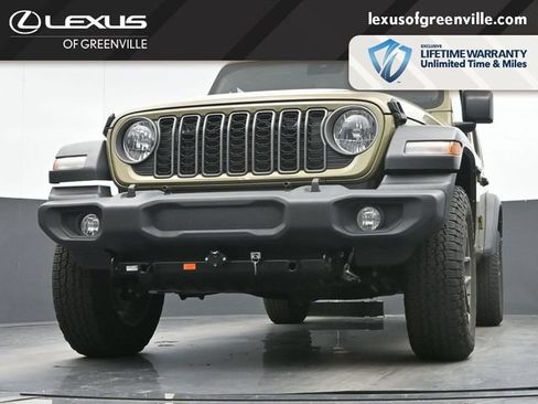 Used 2025 Jeep Wrangler Unlimited Sport AWD/4WD image 33