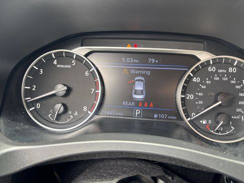 Used 2025 Nissan Altima 2.5 SV FWD image 39