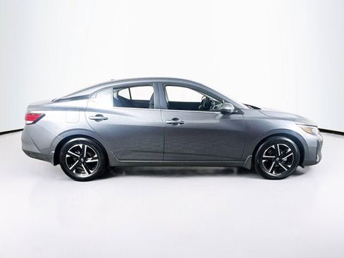 Certified 2025 Nissan Sentra SV w/ Trunk Package image 4
