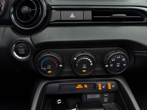 Used 2025 MAZDA MX-5 Miata Club image 26