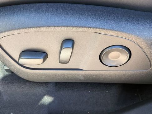 New 2026 Buick Enclave Sport Touring w/ Power Package FWD image 17