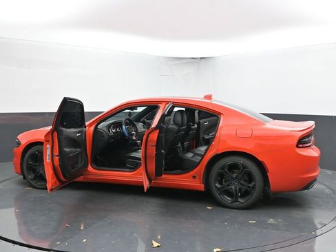 Used 2017 Dodge Charger R/T w/ Plus Group image 50