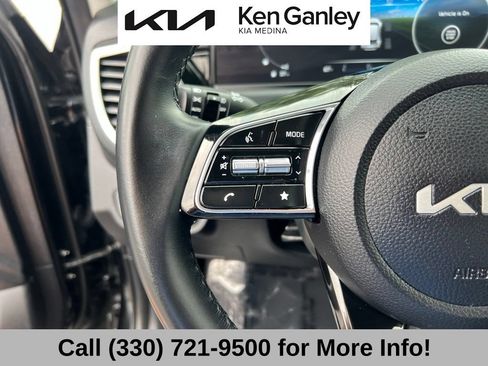 Certified 2024 Kia Seltos S AWD/4WD image 31