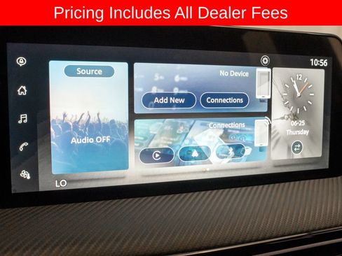 Certified 2025 Nissan Kicks SR w/ Interior Electronics Package FWD image 12