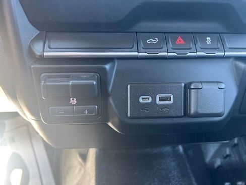 Used 2023 Chevrolet Silverado 2500 W/T w/ WT Fleet Convenience Package image 23