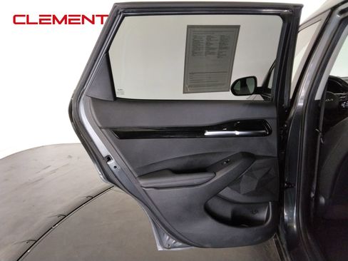 Used 2023 Kia Seltos EX image 35