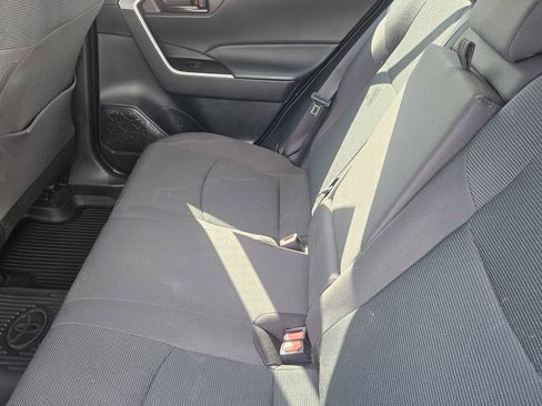 Used 2024 Toyota RAV4 LE AWD/4WD image 8
